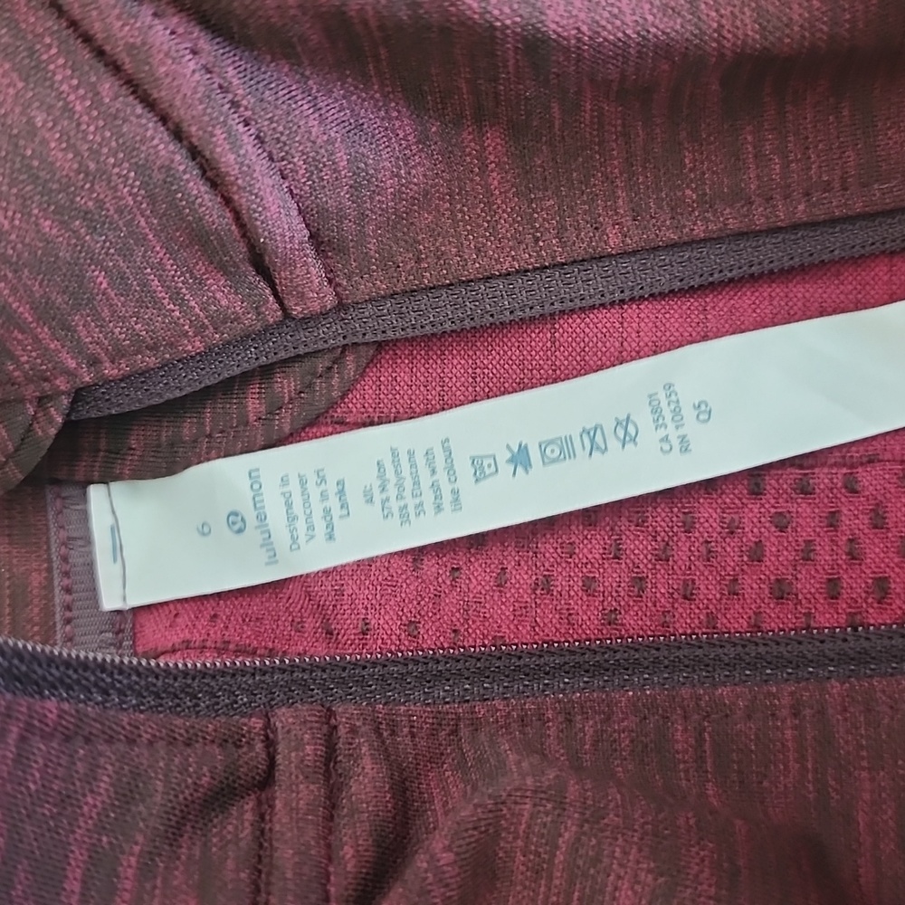 Workout top lululemon - Picture 3 of 4